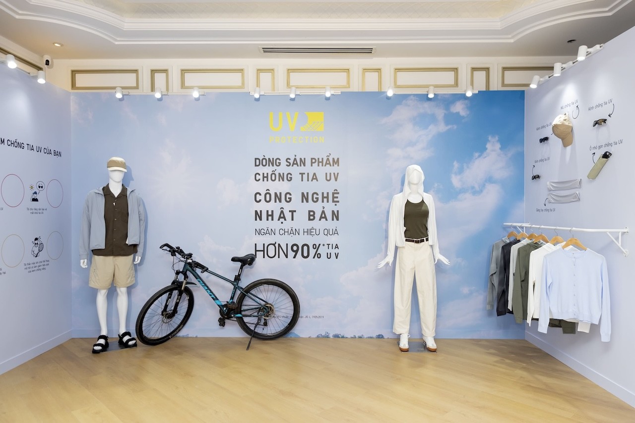 lan-dau-tien-uniqlo-gioi-thieu-dong-san-pham-chong-tia-uv-bang-chat-lieu-sieu-co-gian-ultra-stretch-tai-viet-nam-1769092113.jpg