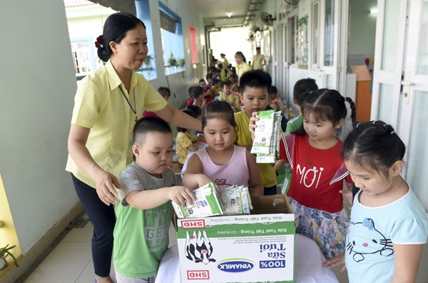 sua hoc duong tphcm chuong trinh nhan van dem lai nhieu niem vui cho con tre