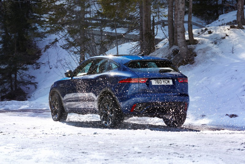 Jaguar E-Pace 2021 anh 14