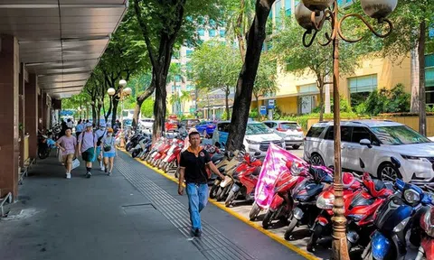 TP.HCM thu hơn 8,5 tỉ đồng phí sử dụng tạm lòng đường, vỉa hè