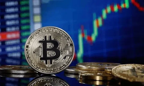 Con trai Tổng thống Donald Trump dự báo giá Bitcoin có thể lên đến 1 triệu USD