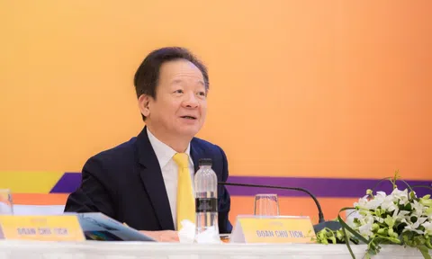 Gia đình bầu Hiển vừa có thêm một công ty tỷ USD