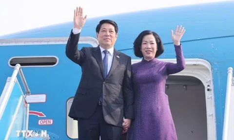 Chủ tịch nước lên đường tới Mỹ, dự họp Đại hội đồng Liên Hợp quốc