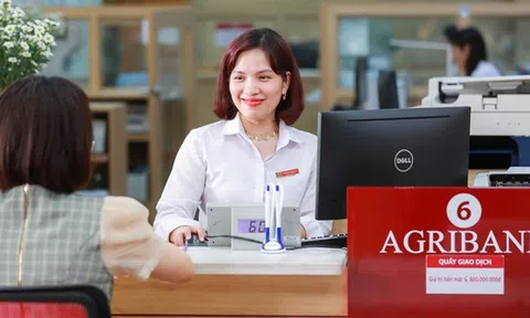 Lãi suất ngân hàng Agribank tháng 10/2025: Gửi 100 triệu đồng nhận được bao nhiêu tiền lãi?