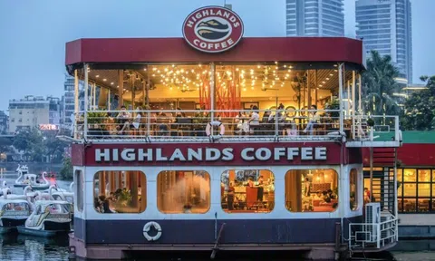 Highlands Coffee, Điện Máy Xanh, Long Châu rộng cửa lên sàn