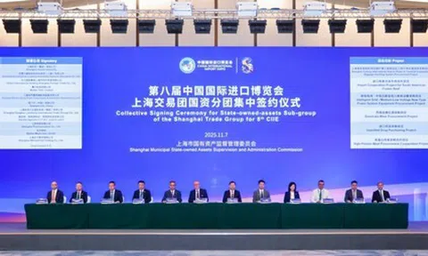 Shanghai Electric và Siemens ký thỏa thuận khung để đẩy nhanh chuyển đổi lưới điện xanh và kỹ thuật số