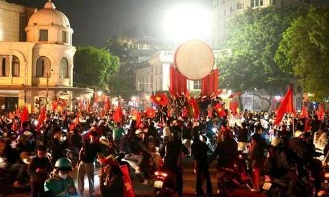 Camera AI có phạt nguội người 'đi bão' mừng U22 Việt Nam vô địch?