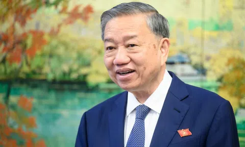 Bộ Chính trị: Chọn ngày 24-11 là 'Ngày Văn hóa Việt Nam', được nghỉ lễ