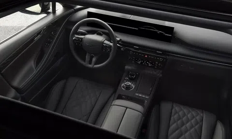 Màn hình của gần 84.000 xe Genesis có thể gặp lỗi vì radio