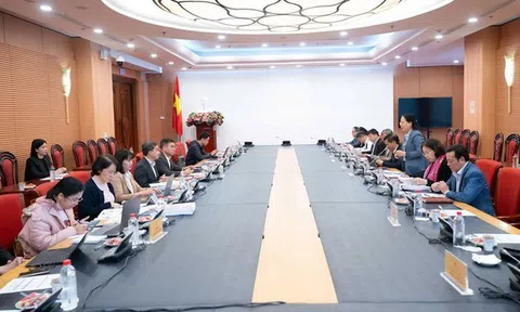 Dự kiến sẽ trình Quốc hội sửa luật BHXH và Luật Phòng, chống tác hại của thuốc lá