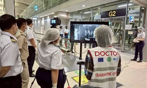 Giám sát tại sân bay Tân Sơn Nhất với người đi từ vùng có dịch Nipah