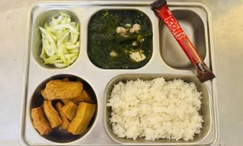 Nhiều trường tại TP.HCM tạm dừng cung cấp suất ăn bán trú