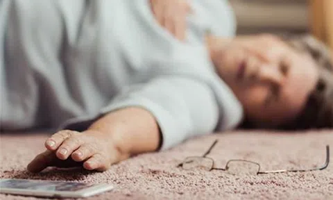 Người phụ nữ 65 tuổi tử vong lúc rạng sáng vì duy trì thói quen "lạ đời"