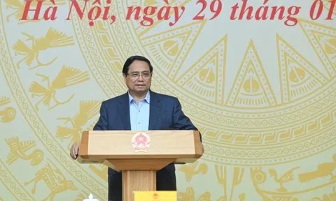 Thủ tướng: Thi đua với tinh thần 'làm thật, không màu mè, khoa trương'