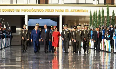 Venezuela: Cảnh sát, quân đội tuyên thệ trung thành với Tổng thống lâm thời Rodriguez