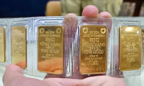 Giá vàng hôm nay 30.1: Vàng SJC "rơi tự do", mất mốc 190 triệu đồng