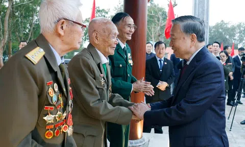 Tổng Bí thư dự khánh thành Nhà tưởng niệm Chủ tịch Hồ Chí Minh