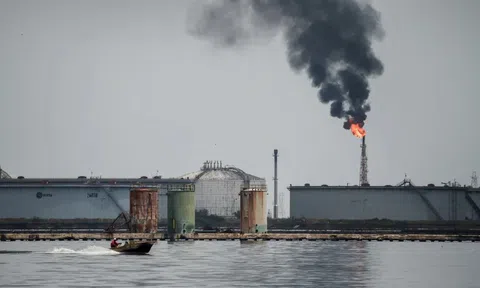 Mỹ gia tăng sức ép lên doanh thu dầu Nga, gọi tên Ấn Độ và Venezuela