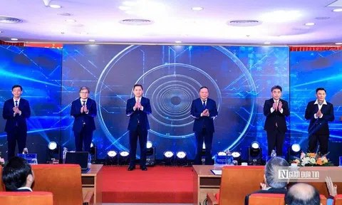 Hà Nội ra mắt Sàn Giao dịch công nghệ và Chợ Chuyển đổi số