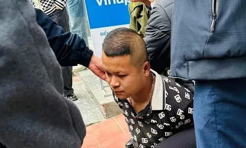 Diễn biến vụ nghi phạm xông vào ngân hàng cướp tiền