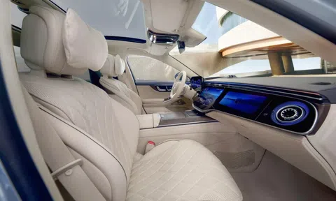 Xe của Mercedes có thể massage đầu và vai