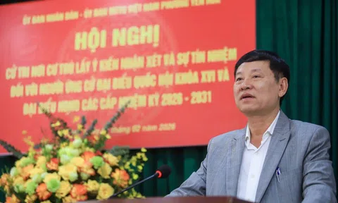 100% cử tri nhất trí giới thiệu ông Nguyễn Hữu Chính ứng cử đại biểu HĐND Tp.Hà Nội