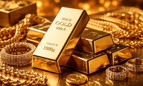 Giá vàng hôm nay 10/2: Vàng SJC và vàng nhẫn vẫn sốt giá cùng với giá vàng thế giới