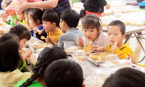 Sẻ chia hơi ấm mùa xuân