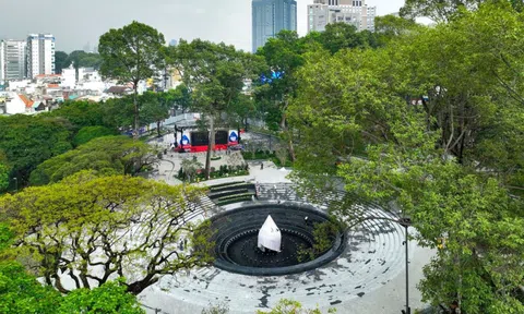 Dỡ rào làm công viên và hạnh phúc nhân dân