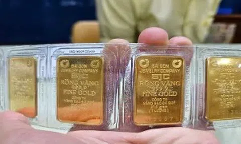 Giá vàng hôm nay 11/2: Tiếp đà tăng 600 nghìn đồng, có thương hiệu giảm nhẹ