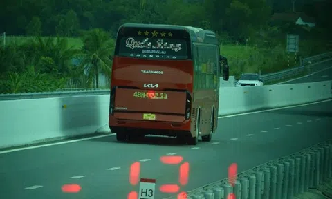 3 ngày, 250 xe khách vi phạm tốc độ trên đường cao tốc TPHCM - Vân Phong