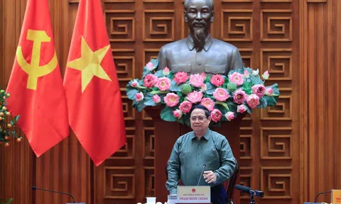 Thủ tướng Phạm Minh Chính: Hoàn thành xây mới cầu sông Lô trong 1 năm