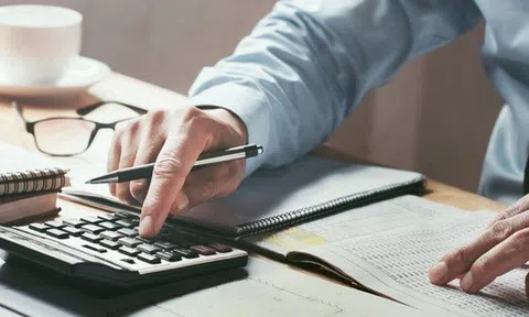 Phụ cấp nào được tính vào tiền lương dạy thêm giờ?