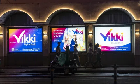 Ngân hàng yếu kém giờ lãi cao bất ngờ