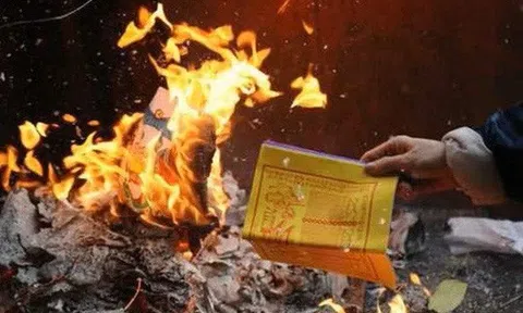 Ngày, giờ đẹp và cách cúng lễ hóa vàng năm 2026 để không bị phạm