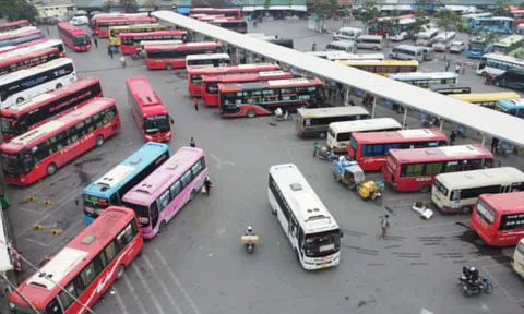 Bến xe Hà Nội phục vụ hơn 200.000 hành khách, gấp 4 ngày thường
