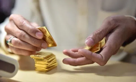 Đừng "nhịn ăn nhịn mặc" mua vàng 180 triệu/lượng, chuyên gia Phan Dũng Khánh chỉ ra kênh đầu tư hấp dẫn trong năm nay