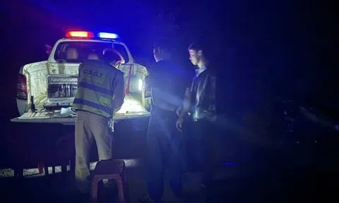 Xe khách 43 chỗ chở 60 người, bị xử phạt 127,5 triệu đồng