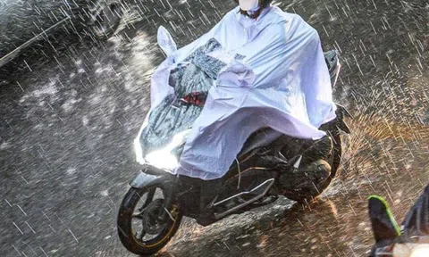 Dự báo thời tiết ngày 25/2: TP.HCM ngày nắng, miền Bắc mưa rào và dông