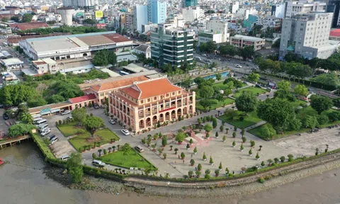 TP.HCM: Khẩn trương tăng tốc để triển khai, bảo đảm mục tiêu tăng trưởng kinh tế trên 10%