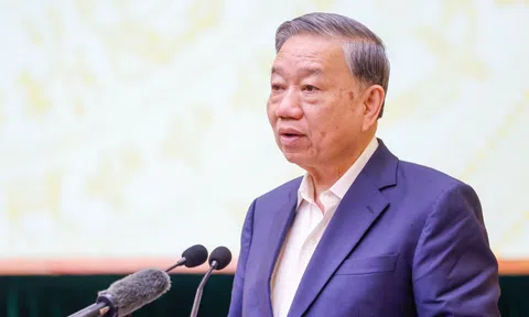 Tổng Bí thư Tô Lâm: Không để gánh nặng đổi mới giáo dục dồn lên giáo viên, học sinh và phụ huynh