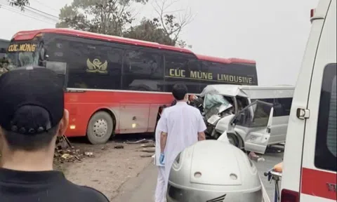 Tại nạn thảm khốc giữa hai xe khách, 6 người thương vong