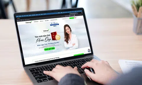 Vietcap tôn vinh bản lĩnh đầu tư của phụ nữ với giải thưởng đồng vàng dịp 8/3