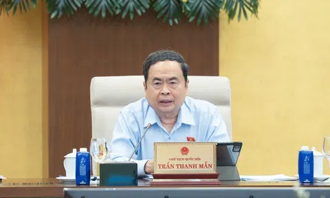 Tránh tình trạng công khai thông tin trên giấy nhưng người dân vẫn khó tiếp cận