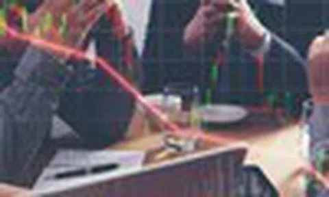 Căng thẳng Trung Đông leo thang, nhóm cổ phiếu nào hưởng lợi?