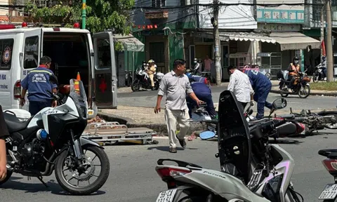 Tai nạn nghiêm trọng trên đường Tân Sơn TP.HCM, 3 người thương vong