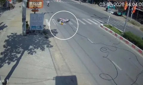 Nghi xe tải làm đứt dây điện, người phụ nữ ngã nhào giữa quốc lộ