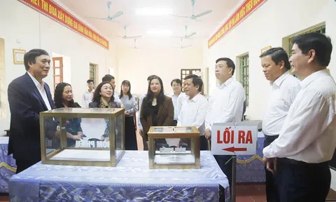 Đoàn ĐBQH tỉnh Phú Thọ giám sát công tác triển khai bầu cử ĐBQH khóa XVI và đại biểu HĐND tại cơ sở