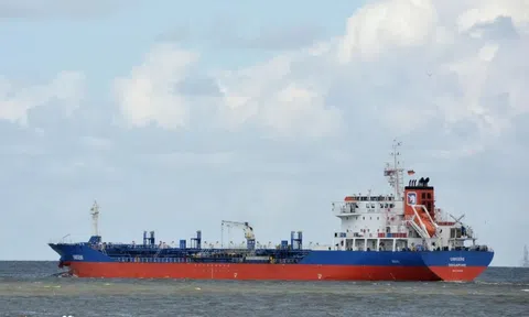 Tình cảnh 160 thuyền viên cùng 8 tàu hàng Việt Nam trên vịnh Ba Tư