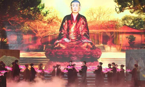 Khai hội mùa xuân vùng đất 'địa linh - nhân kiệt' Côn Sơn - Kiếp Bạc năm 2026